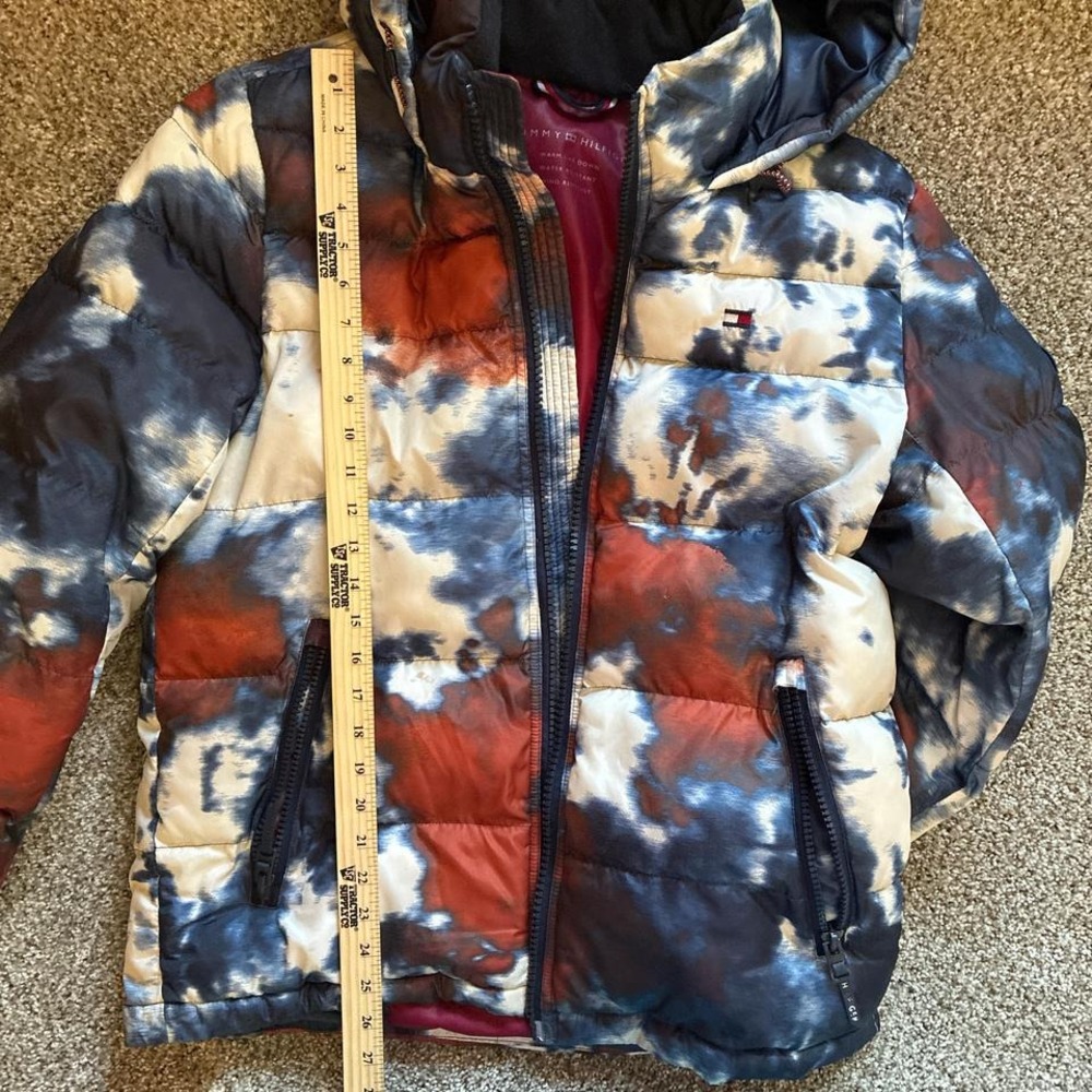 Tommy Hilfiger tie dye puffer jacket - Picture 4 of 5
